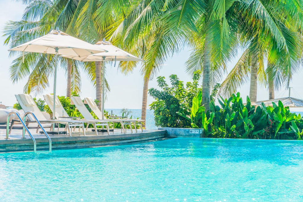 How Much Does a 12x24 Inground Pool Liner Replacement Cost in Florida?